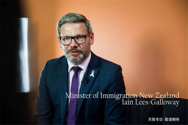 澳洲突然大幅提高父母团聚移民门槛！新西兰是否会效仿？其实，移民部长曾这样说过…
