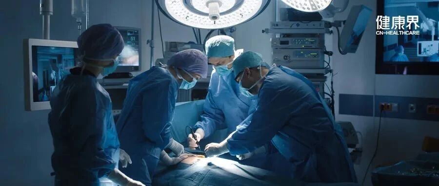 医生多点执业下的一门大生意：科室挤满了人，却不是来看病的...