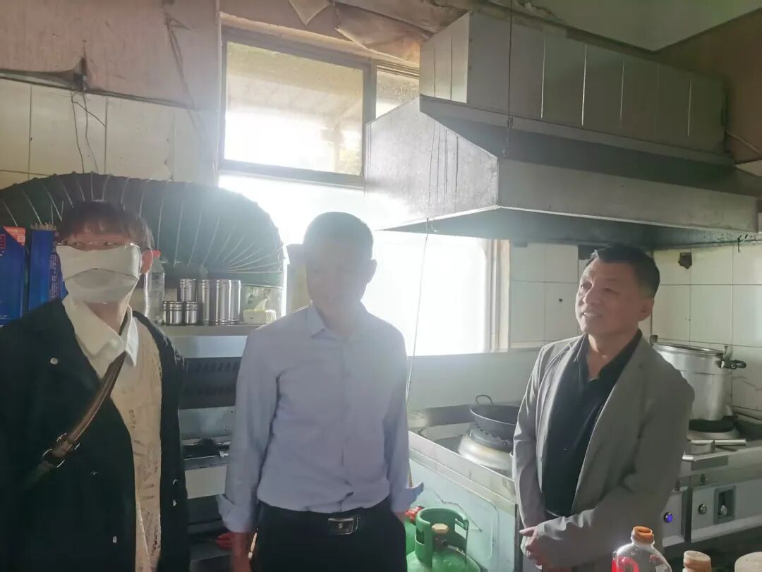 餐饮油烟环保督察简报_检查餐饮油烟整治_