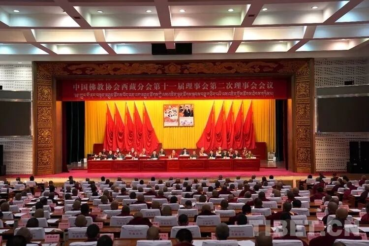 引领藏传佛教健康发展 推进藏传佛教中国化