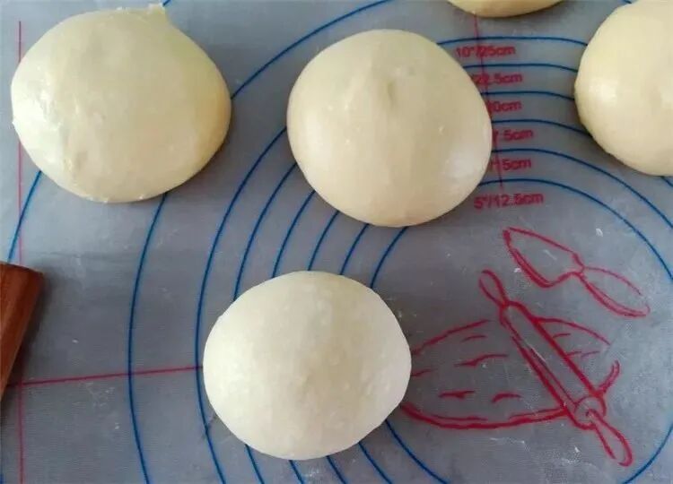 私房蛋糕店新宠 | 柔软细腻的北海道巨蛋面包，好似蛋糕，却是面包~