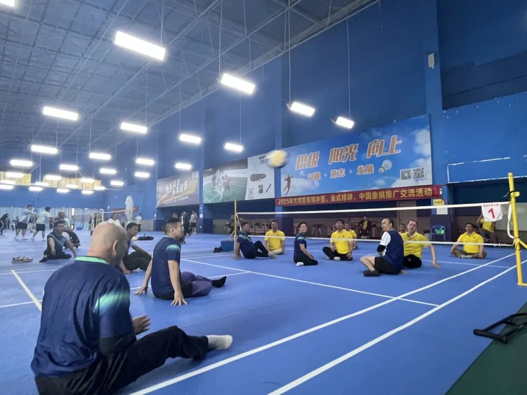 坐式排球.jpg
