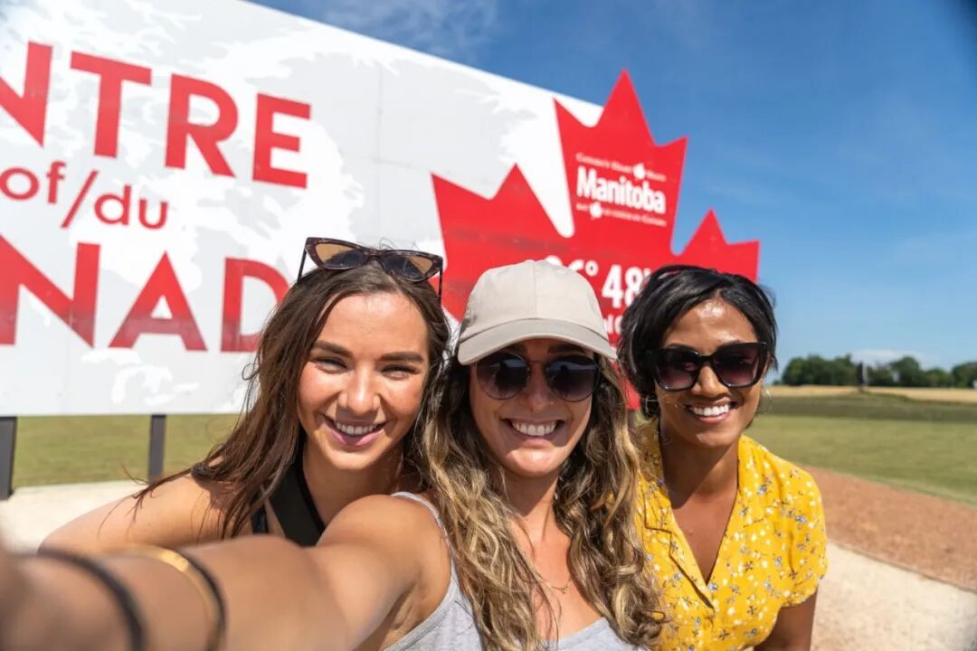 为什么越来越多人选择加拿大曼省留学移民