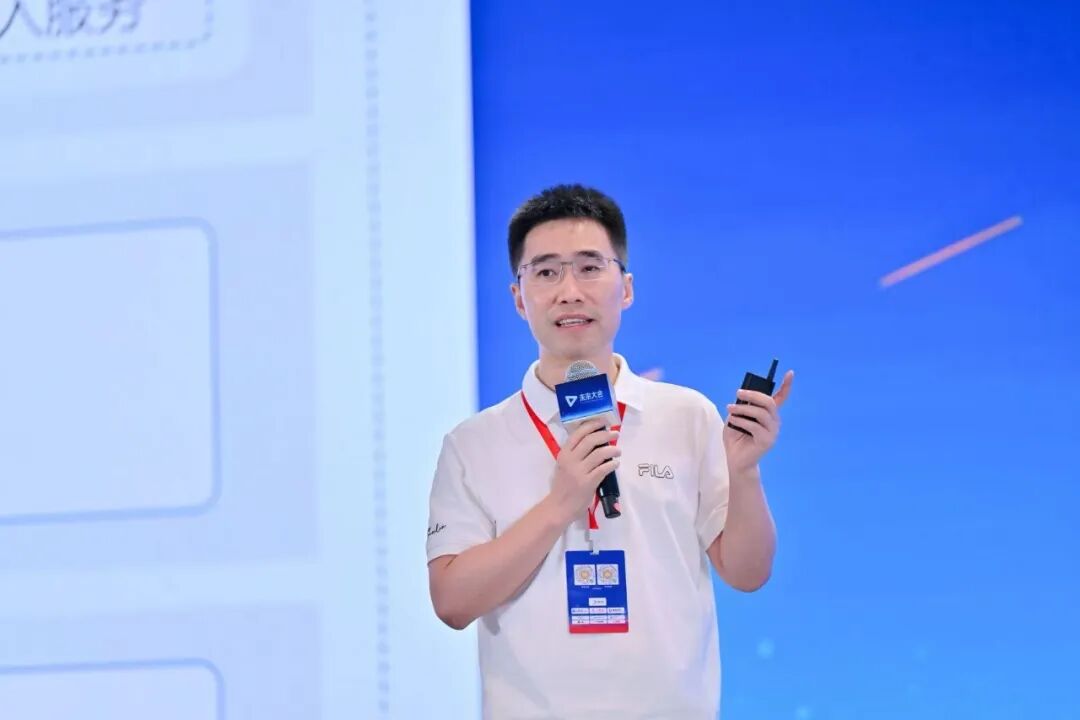 2025（第六届）未来大会在成都举行，浙江省四川商会执行会长赵崇甫参加本次活动