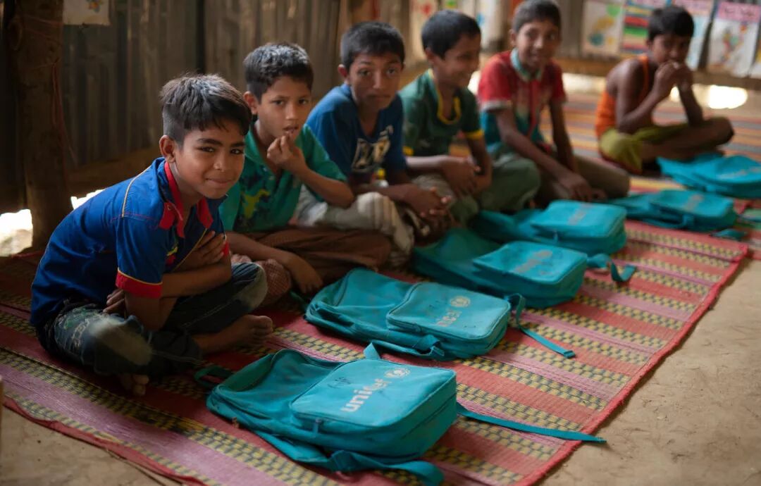 【报名通告】第七届世界杯青少年现场绘画大赛暨枫叶小熊加拿大暑期亲子夏令营开始报名