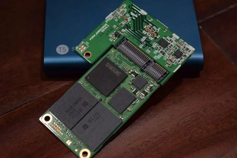 三星移动固态硬盘t5评测64层vnand进军零售市场