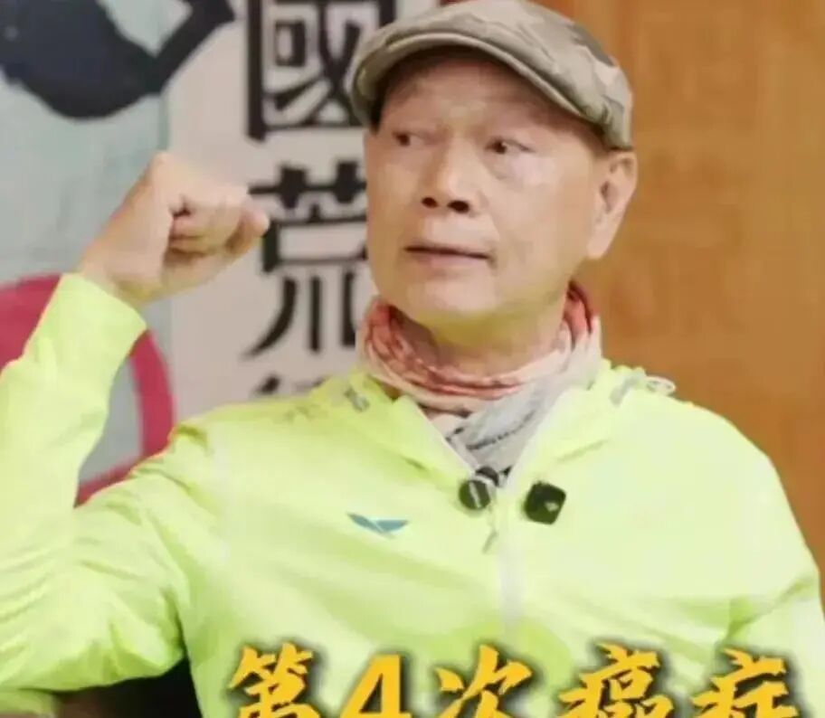 79岁罗家英再扮唐僧景区打工