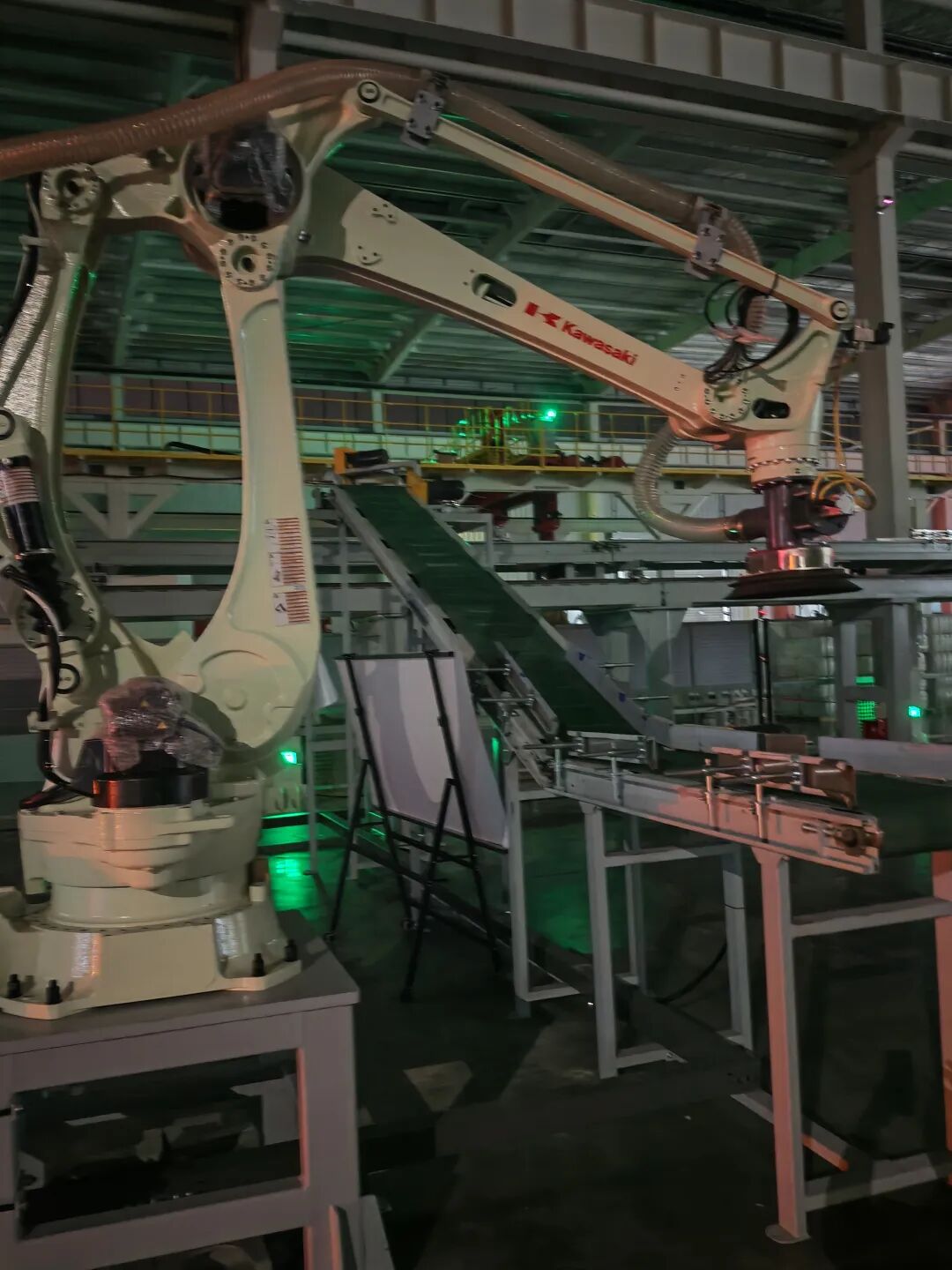 奔跑的蚂蚁｜2026年 第七周：实干赴初心，专业护公正