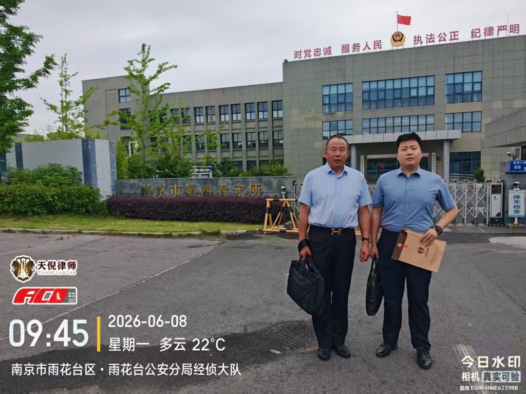 奔跑的蚂蚁｜2026年 第十六周：广纳前沿新知，恪守法治本心