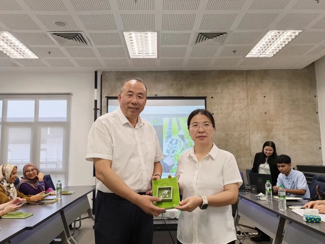 奔跑的蚂蚁｜2026年 第三十一周：深耕卷宗研判案情，奔走检法维护权益