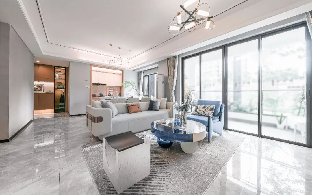 300多万买黄埔3房，合生*城离珠城40多*，还要纠结？