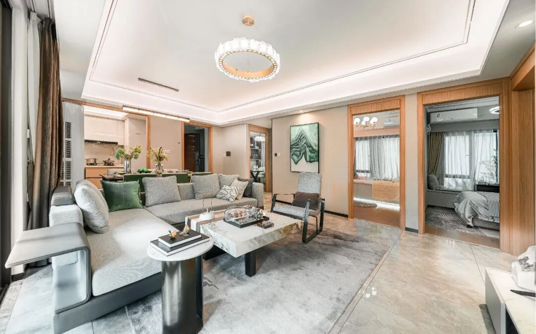 300多万买黄埔3房，合生*城离珠城40多*，还要纠结？