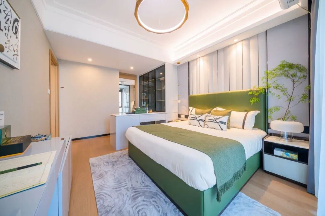 300多万买黄埔3房，合生*城离珠城40多*，还要纠结？