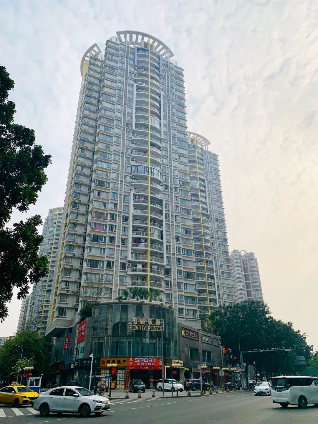 广州海珠滨江东全新盘【保利阅江台】吹风价12万/㎡！