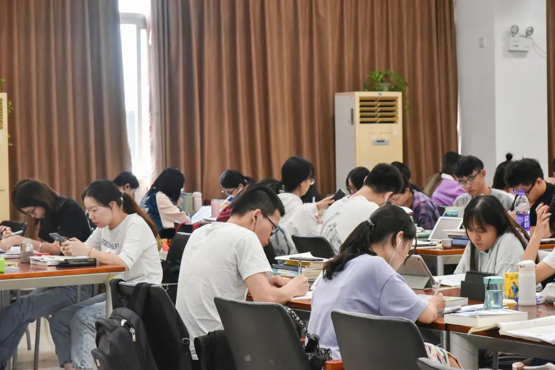 华南农业大学树木园_华南农业大学宿舍管理_刘应亮 华南农业