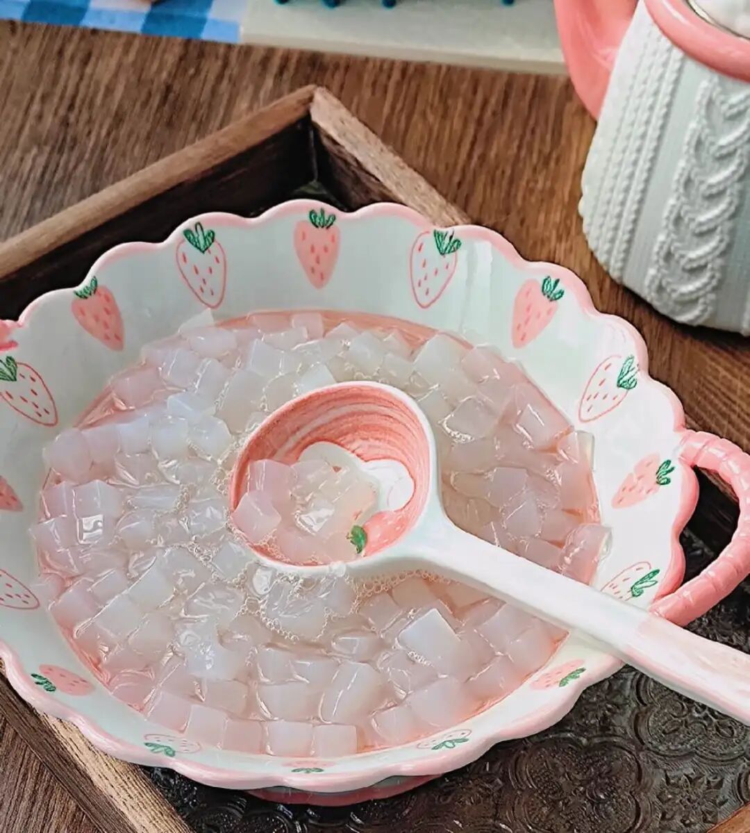 图源：小红书@呸