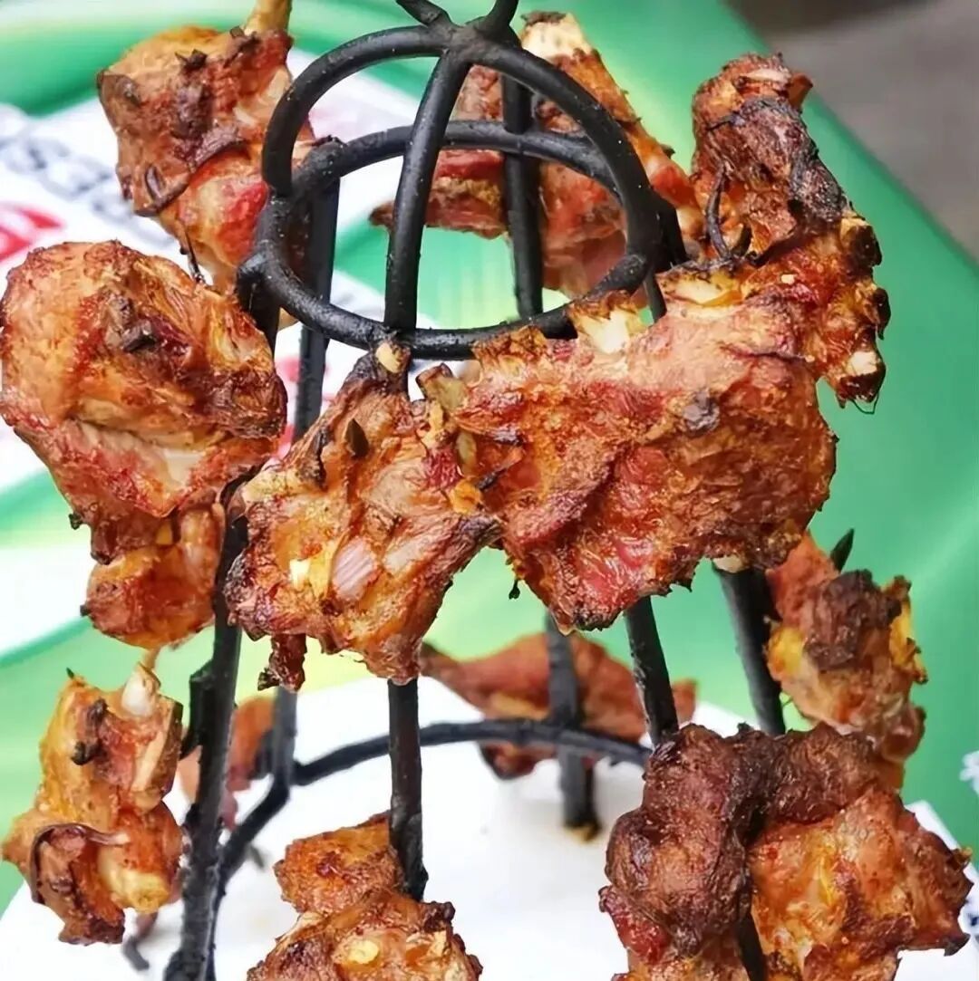 第一次去新疆旅行,到了乌鲁木齐吃什么?吃货们收藏这篇就够了