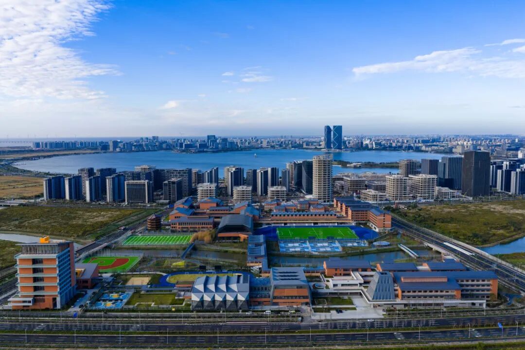 滴水湖学校2.jpg