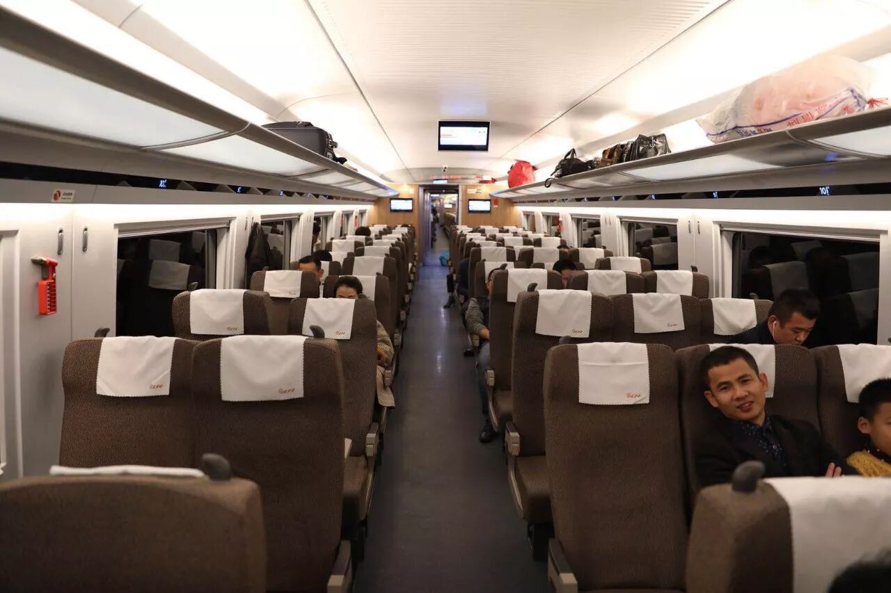 温州高铁速度事件_温州南站复兴号_复兴号一等座