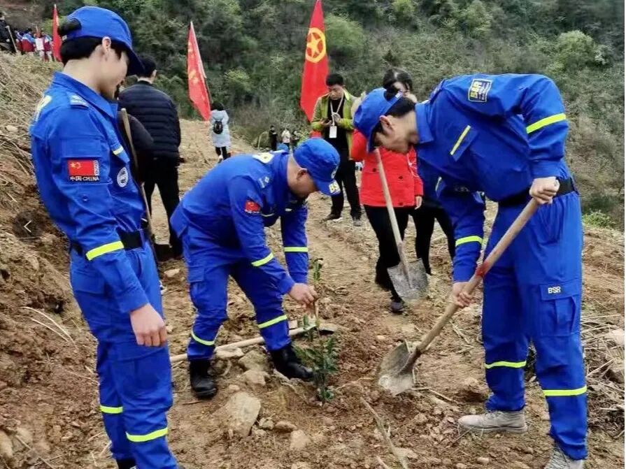 铜仁市开展2021年“我为家乡捐棵树·同心共建春晖林”活动