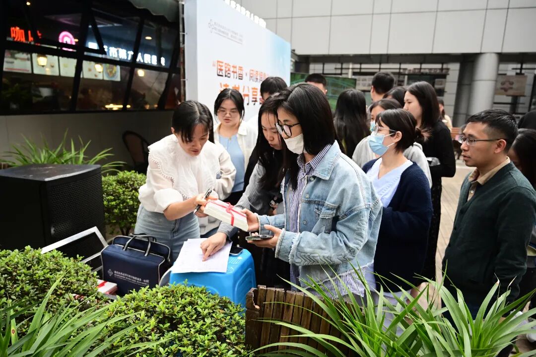 以新质生产力 强劲推动医院高质量发展——市六院开展第三季“医路书香·阅读润心”读书分享会