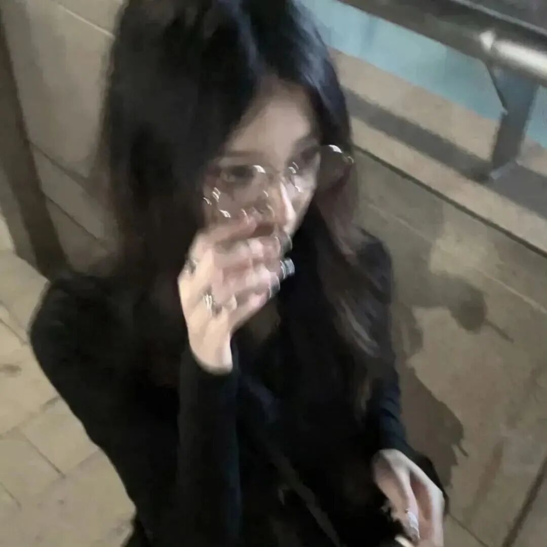 纯欲女生头像