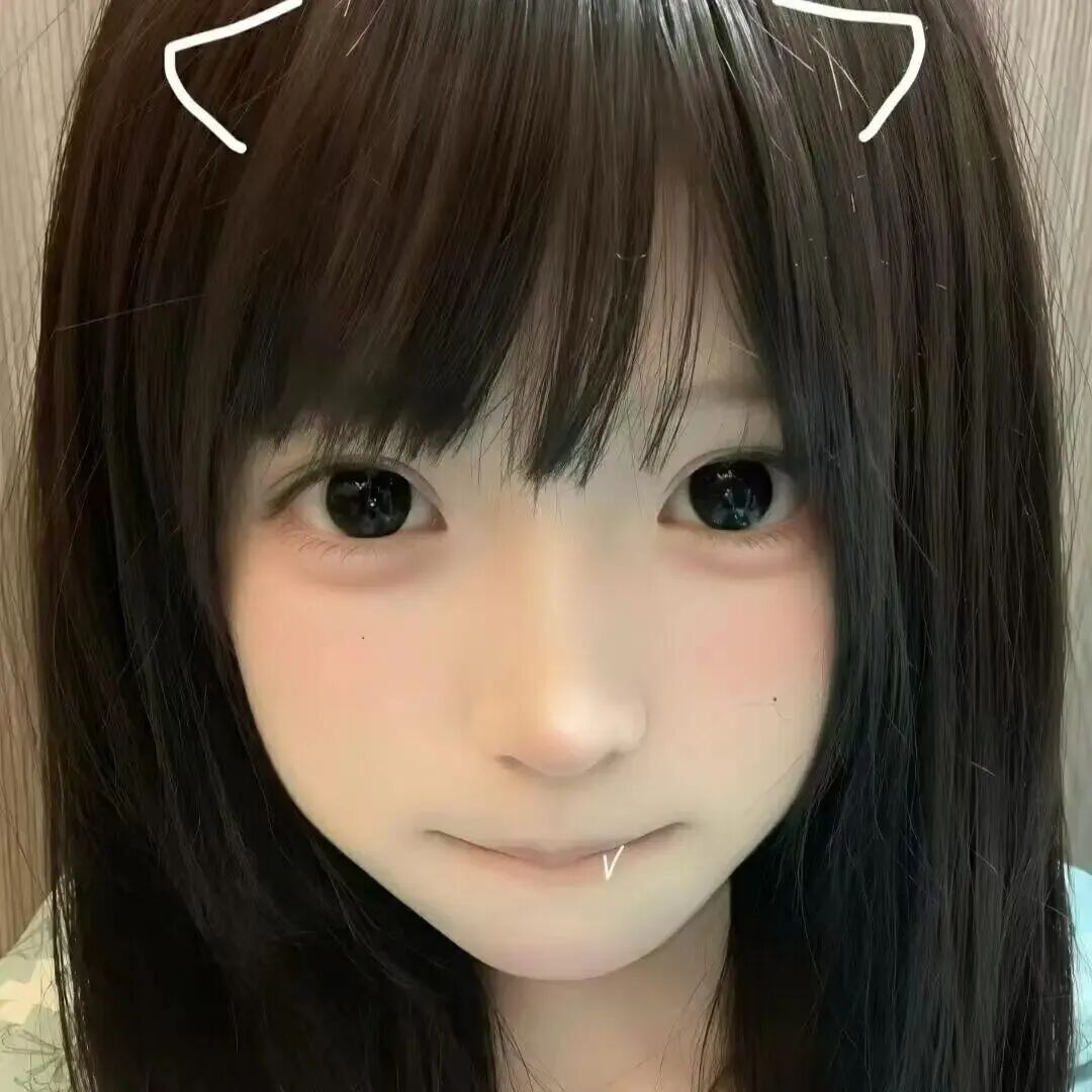 怼脸少萝女生头像