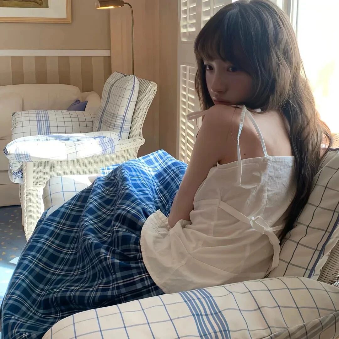 清冷女生头像