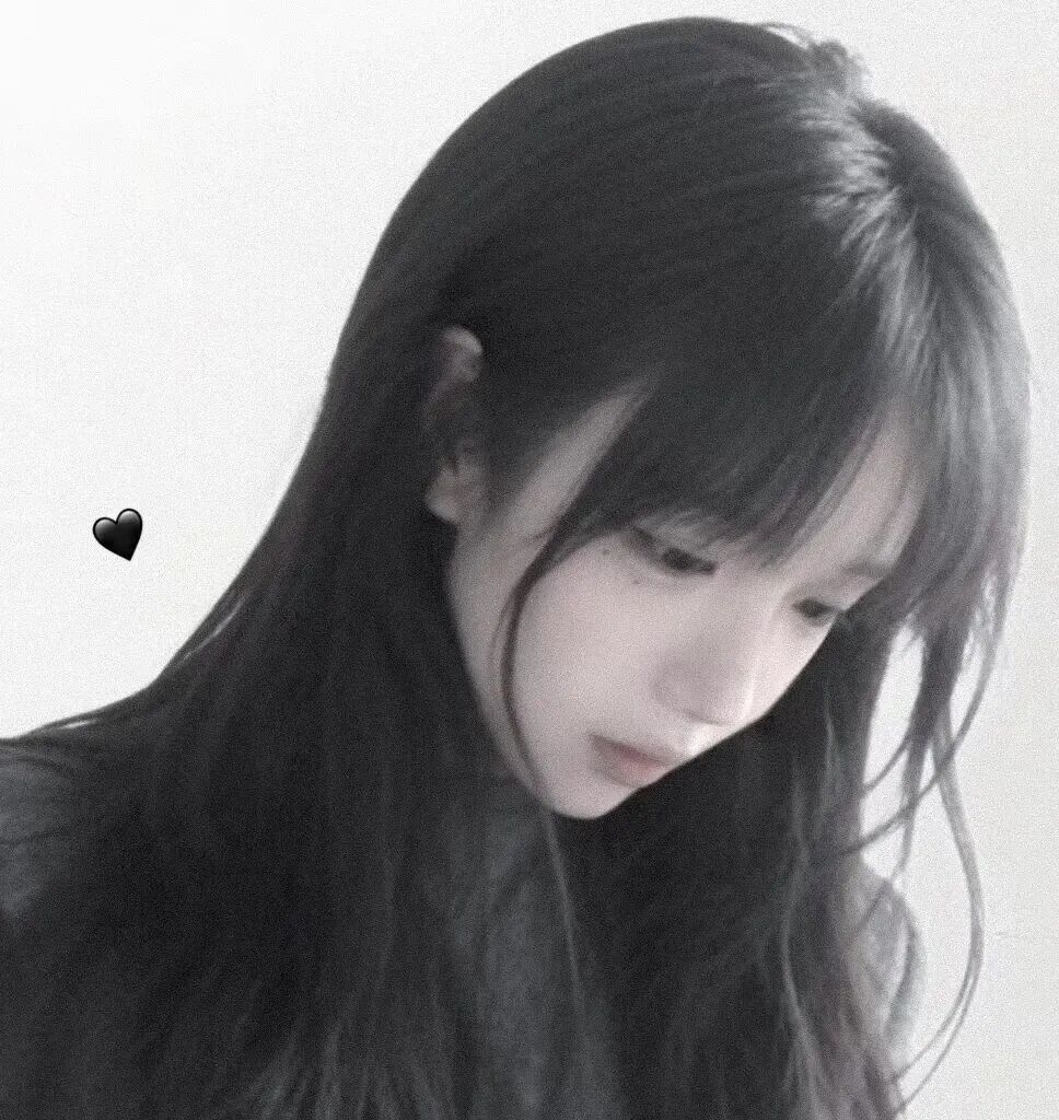 清冷女生头像