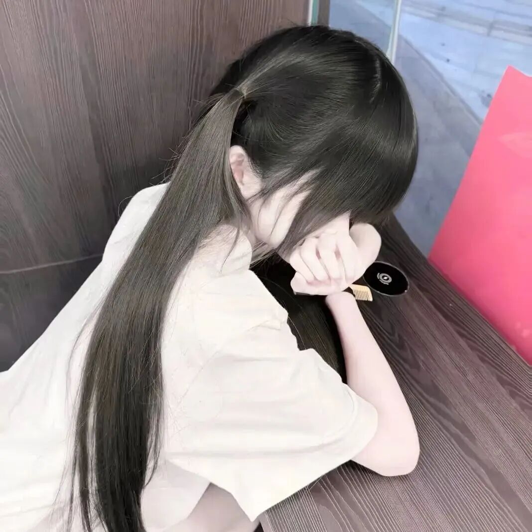 少萝不露脸女生头像