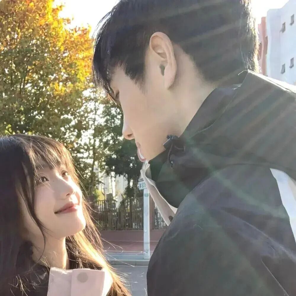 danytqonbfzdayun真人情侣头像