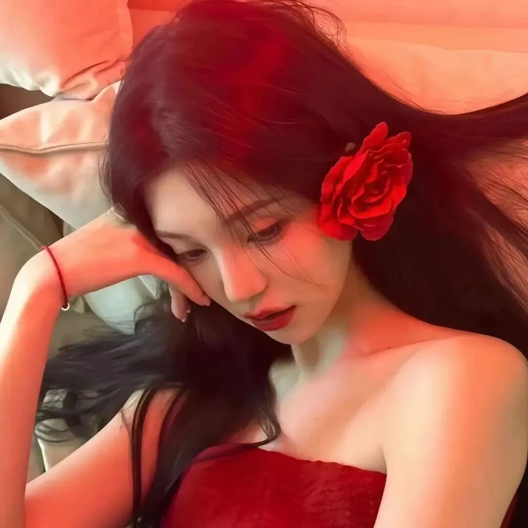 新年纯欲女生头像