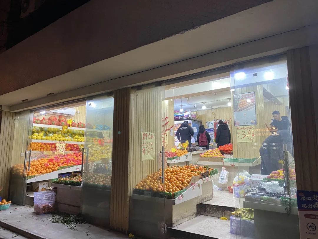 拼多多买菜进击一线城市:上海开团首日,1公里开出11家自提点 拼多多买菜进击一线城市:上海开团首日,1公里开出11家自提点