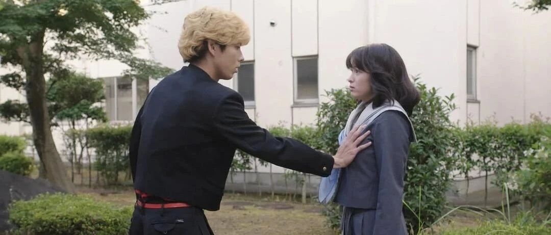 大胸女孩就不配穿JK制服吗？