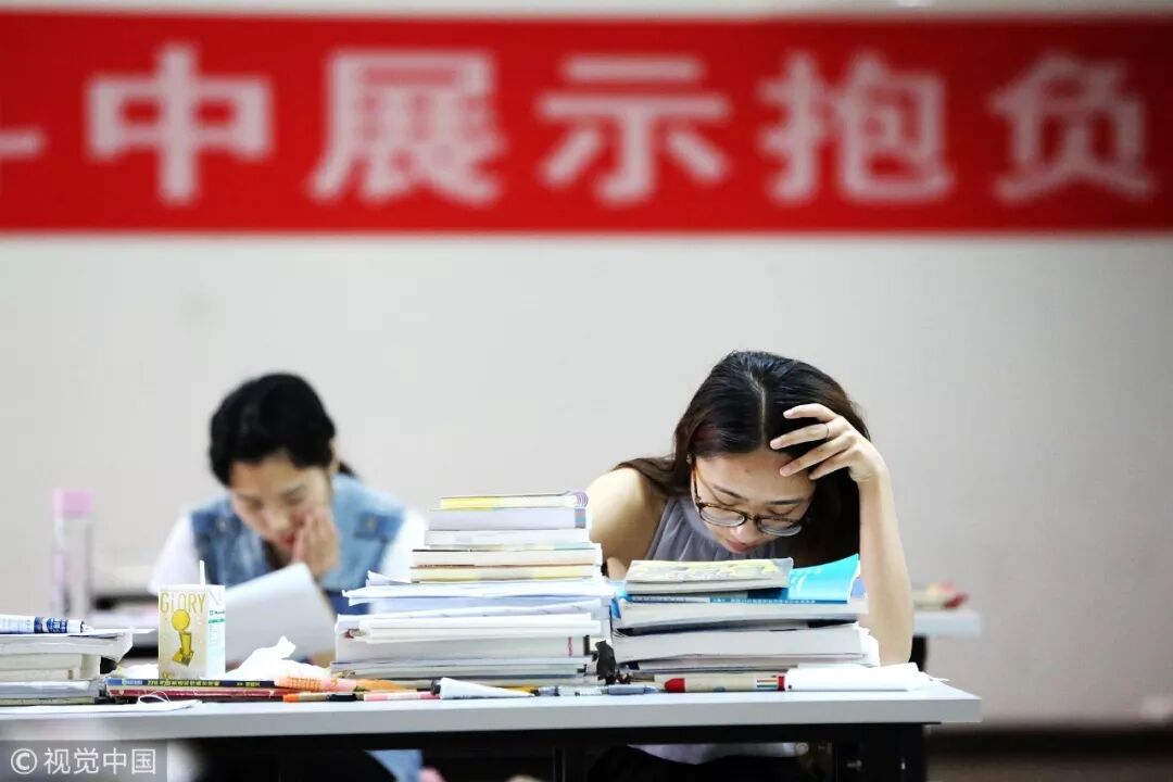 “不瞒你说，我恨透了大学里的好日子”