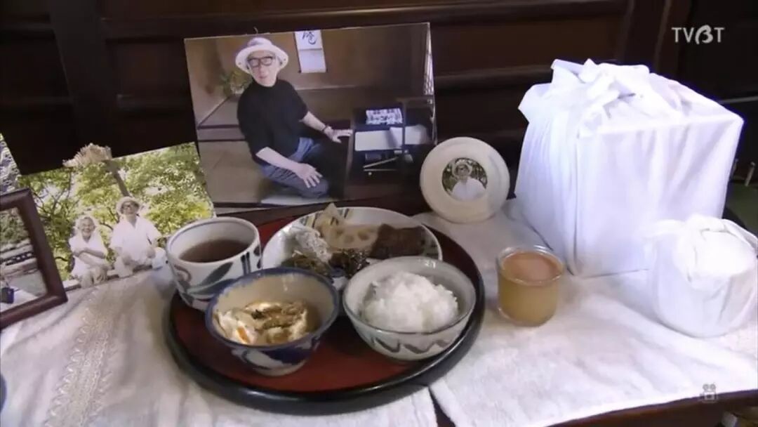 �ֱ�����Ƭ�õ�����������Ů���ѣ�����87�ꡱ