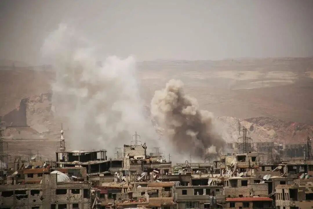 美伊局势继续紧张，伊朗最高精神领袖放出狠话，做好开战准备__凤凰网