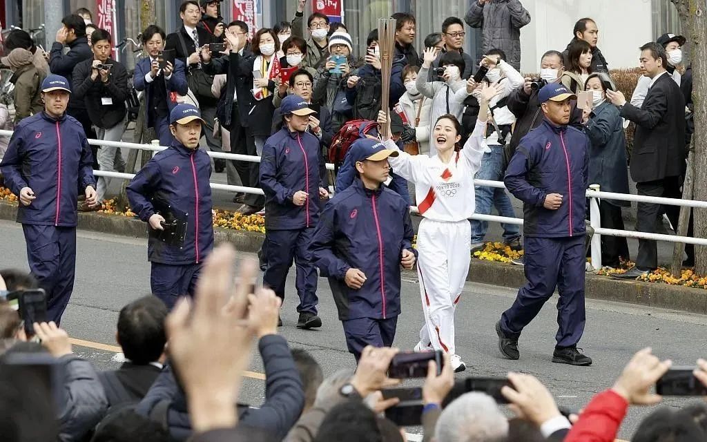 钟南山害怕的事情正在全世界上演!为什么中国的作业抄不了? 钟南山害怕的事情正在全世界上演!为什么中国的作业抄不了?