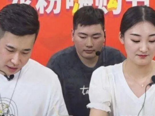 “大衣哥”儿媳离婚事件始末：其实，这只是一场人性的悲剧（组图） - 16