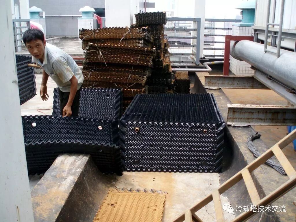 冷却塔填料如何更换？