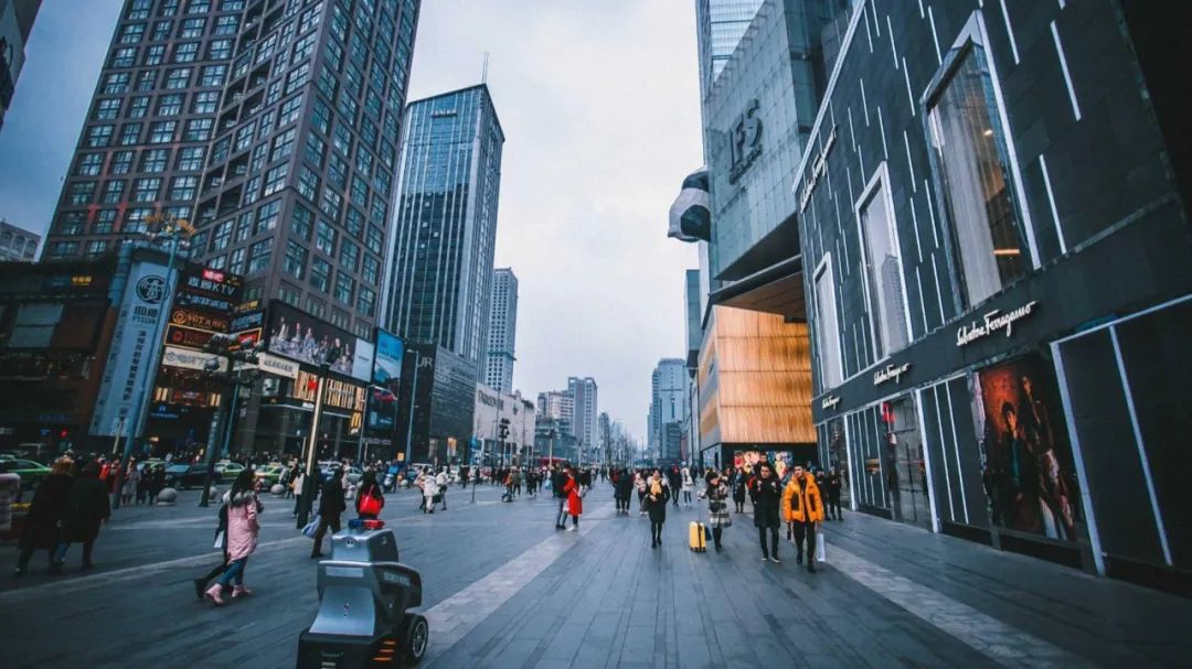 成都网红酒店春熙路(成都春熙路酒店排名前十名是)