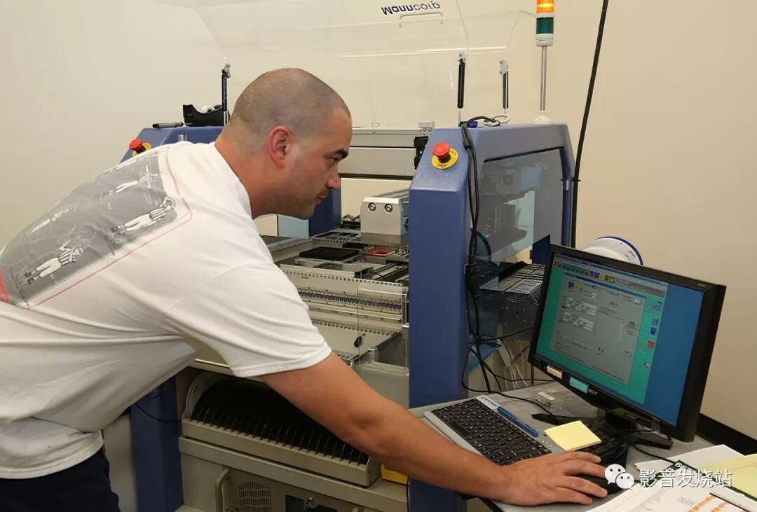 康佳电视t2563e伴音功放型号_雅马哈功放型号_功放管有多少种型号