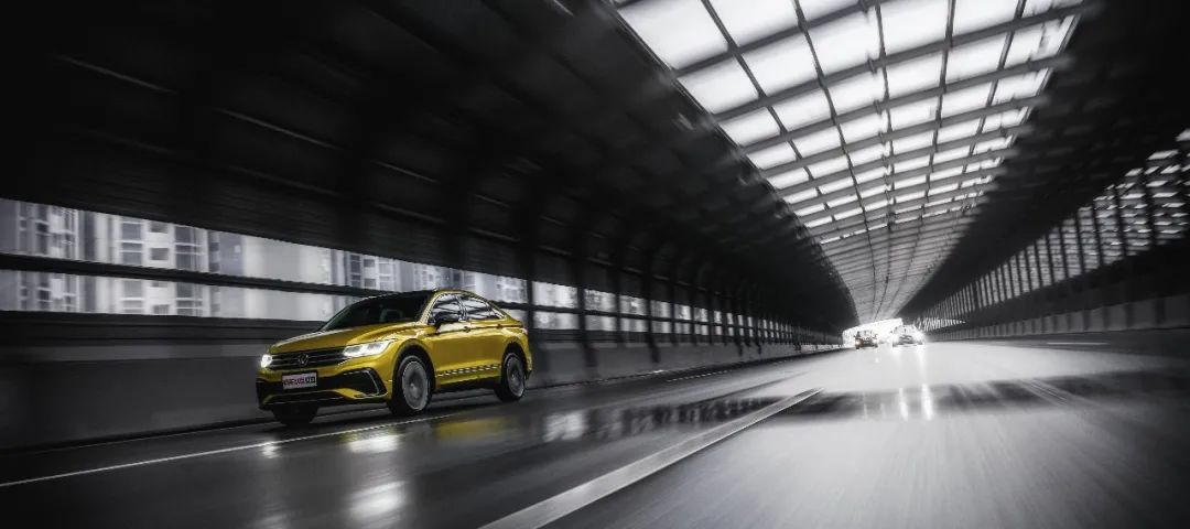 堪称大众最美SUV，颜值、实力双在线，起步不到25万！