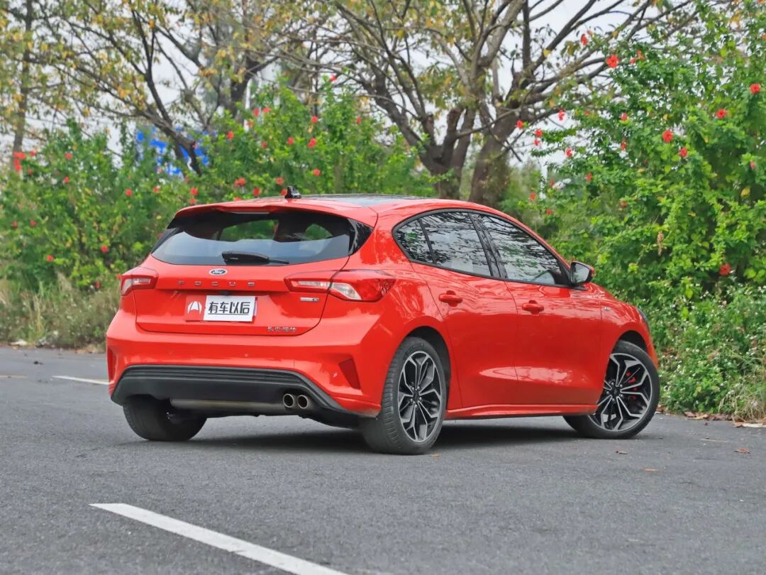 好看好开又超省油 这些车性能不怎样 但是开过买过的都说好 很实在 柠檬资讯