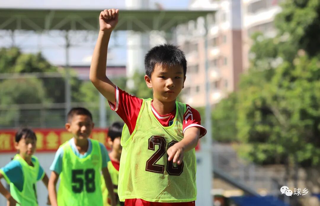 青苗青训丨中国足协梅州青训中心2012年龄段精英训练营开营