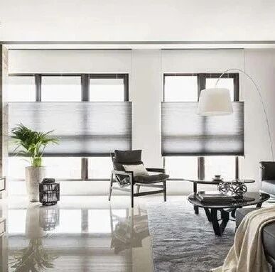 越来越多人家里不装窗帘了，现在流行这样装，美观实用又隐私