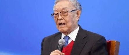 研究癌症60年，92岁肿瘤院士警告：不想惹上癌，4样东西尽量别碰