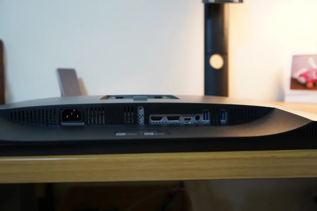 怎么看自己显示器多少寸_我要看显示器_看一下显示器