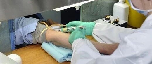 人民日报批医疗价格扭曲：人看病不如狗洗澡