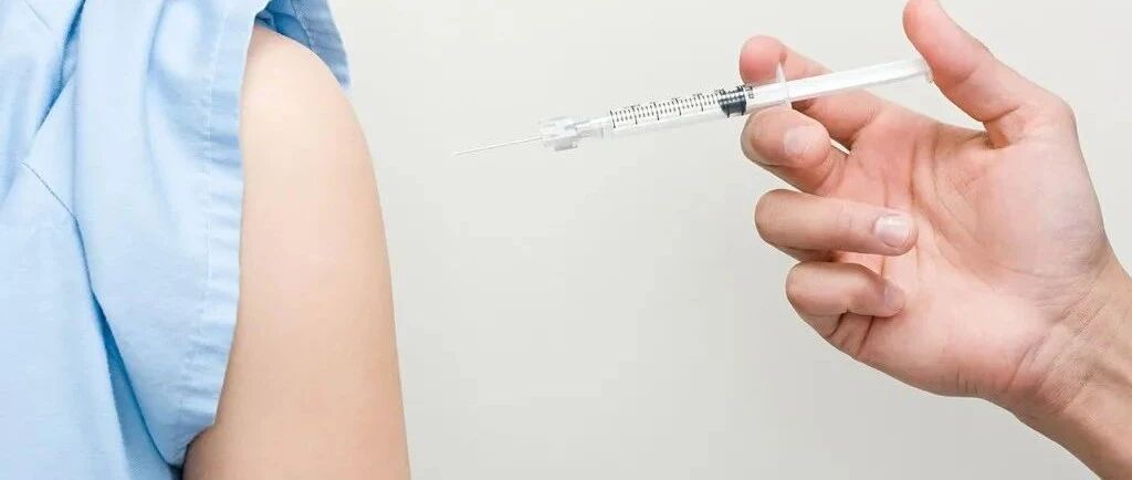 新冠疫苗何时能打？会与流感疫苗冲突吗？中疾控专家回应